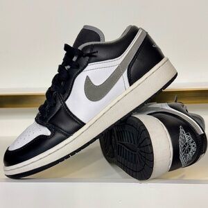 Air Jordan 1 Low OG Shadow GS 5Y W6.5 553560-040 EUC Black Grey Sneakers